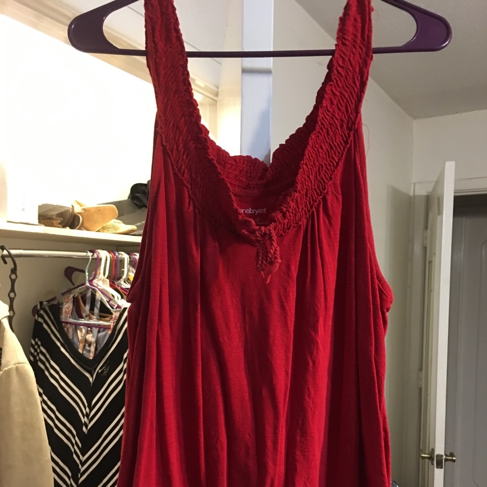 Super cute women’s top.